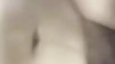 Chubby nude whore takes Desi stud's XXX boner into cunt in MMS video