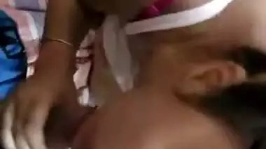 Busty Desi girl sucks cock and strokes it with XXX bulges in MMS video