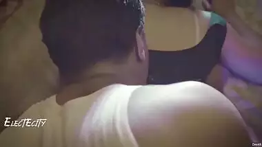 Indian teen easily tempts guy and lures him to be for hot fucking