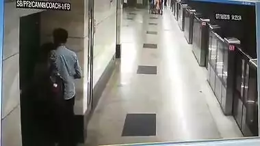 Metro station oral pleasure sex movie of a juvenile and horny couple