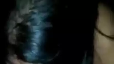 Desi couple makes an amateur blowjob XXX clip at home in the dark