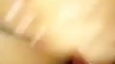 Indian horny XXX chick gets load of cum on her belly MMS