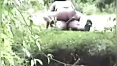 Indian couple from the is caught having sex in the jungle, desi XXX mms