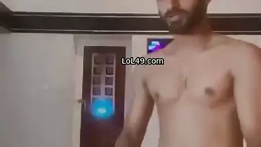 Desi lovers doggy fucking at home video record