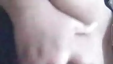 Desi girl sex mood topless boob pressing selfie video