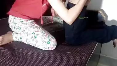 Honey Step Sis Watching Porn Videos After Sex With With Friend. Sri Lankan 18 Couple Sex