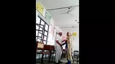 Indian porn video of a hot college girl satisfying her white boyfriend