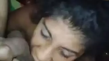 Desi wife loves doing amateur MMS porn with man's XXX tool in mouth