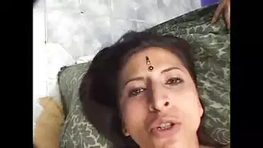 Threesome Hardcore Indian Fucking Mature Slut Pussy Nailed