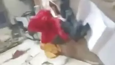 Chubby Desi XXX aunty have sex with worker inside factory MMS