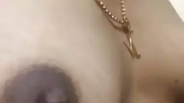 Desi lady has sexy nipples that she can reach with tongue in XXX video