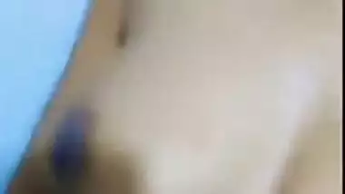 Desi teen takes blue bra off in MMS video to show off XXX assets