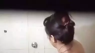 Hindi mom bathing caught by horny son to have incest sex