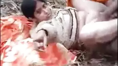 Desi prostitute fucking outdoor