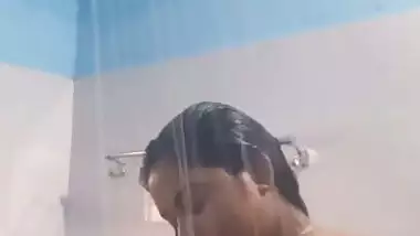 Oasi Das Nude Bathing – New video