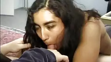 Beautiful desi girl does her sex first video shoot as a pornstar