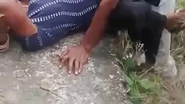 Bihari Randi chudai outdoor sex MMS