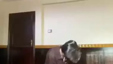 Pakistani cheat slut-wife illicit sex with friend of hubby caught on spy cam