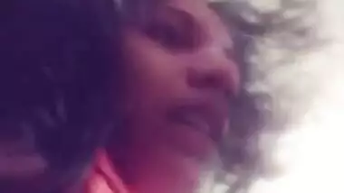 Indian female is prepared to get it on in XXX show teasing fans