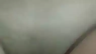 BF fucks his sexy GF’s tight, shaved pussy