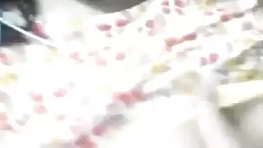 Bangladeshi chubby girl shiowing boonies