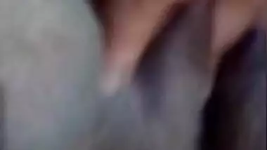 Horny Desii Boudi Showing Her Big boobs And Fingering On Video Call