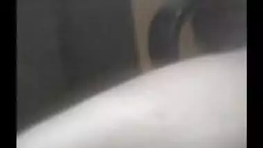 Amateur Indian bhabhi showing her naked figure and doing sex with next door guy