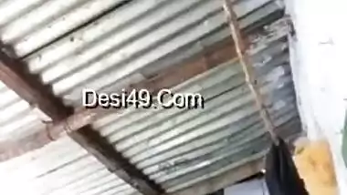 Today Exclusive- Desi Girl Record Nude Video For Lover