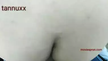 Horny Desi boy convinces GF to have XXX chudai in the fresh air