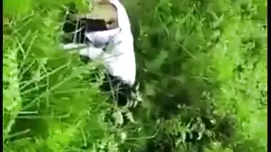 Desi mms sex, Horny Tamil couple was caught fucking outdoor in bushes