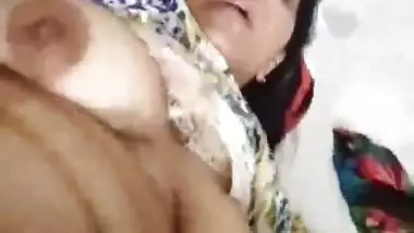 Horny mature wife fingering pussy