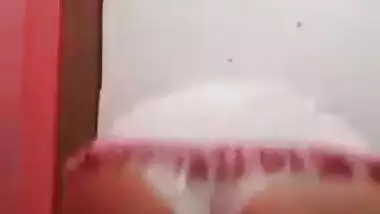 So Cute Curly Hair Sri Lankan Girl with a Great Ass Pleasing Her BF