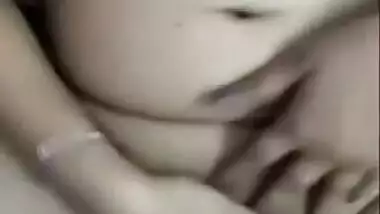 Today Exclusive- Famous Anu Bhabhi Showing Boobs And Pussy On Video Call Part 1