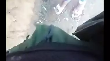 Indian sex tube of bangladeshi college girl outdoor blowjob to her lover