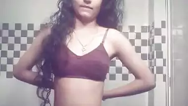 Today Exclusive- Cute Desi Girl Strip Her Cloths And Shows Her Boobs Part 2