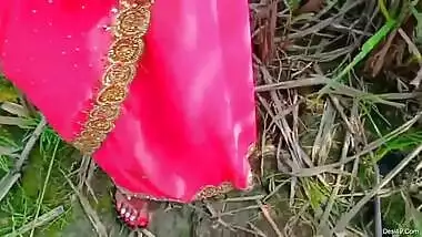 Today Exclusive- Horny Desi Wife Handjob And Hard Fucked By Hubby Outdoor