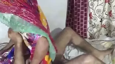 Desi shy wife sucking and fucking on the husband riding on with Clear Hindi Audio