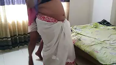 Badi Gand wali Tamil Tamil Beautiful Satule...