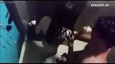 Spy Cam Showing Hot Sex In Trial Room At Delhi Mall