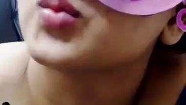 Cam Model In Today Exclusive-famous Desi Showing Her Boobs And Pussy Part 2