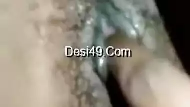 Today Exclusive- Cute Village Girl Record Her Fingering Video For Lover Part 1