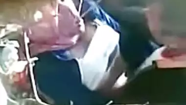 Hijabi Indonasian babe fucked outdoor