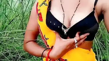 Outdoor Sex In Yellow Saree Indian Village Sex Video In Hindi Clear Audio Babita-x-singh