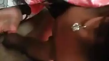 Desi NRI Bhabhi Blowjob