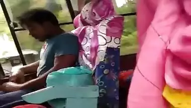 Tarki guy masturbating in BUS while knowing side passanger girls recording him