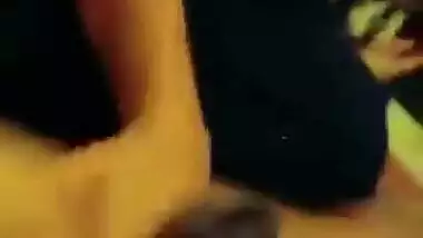 Desi aunty fing her pussy 2