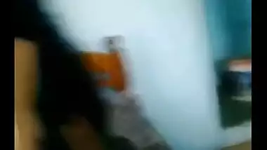 Desi bhabhi enjoys a quick home sex session with her horny husband