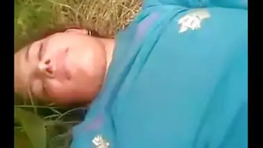 Desi college hotty have a fun outdoor sex with her lustful boyfriend