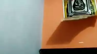 Fingering video of Tamil aunty from south India