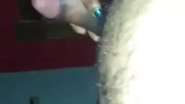 Desi bhabi handjob husband cock